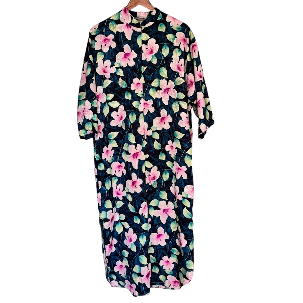 Valerie Stevens Women's Satin Floral House Coat Size M